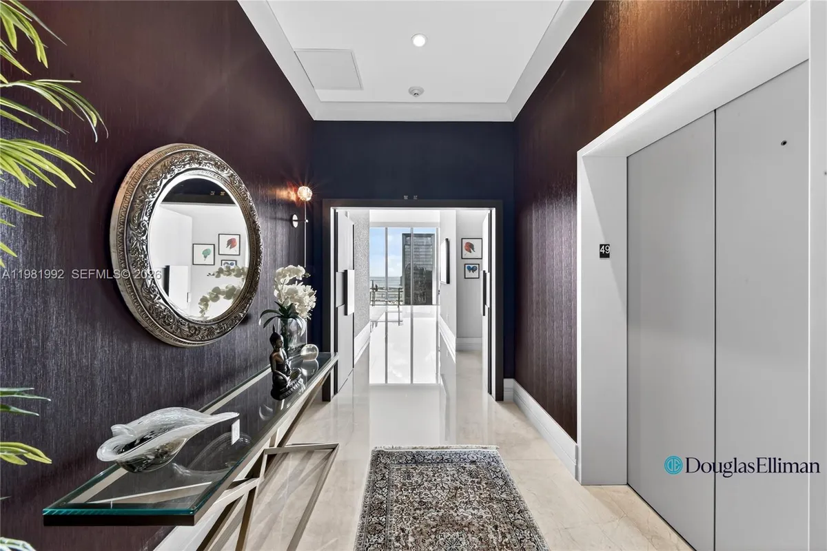 2900 NE 7th Ave # 4904, Miami FL 33137