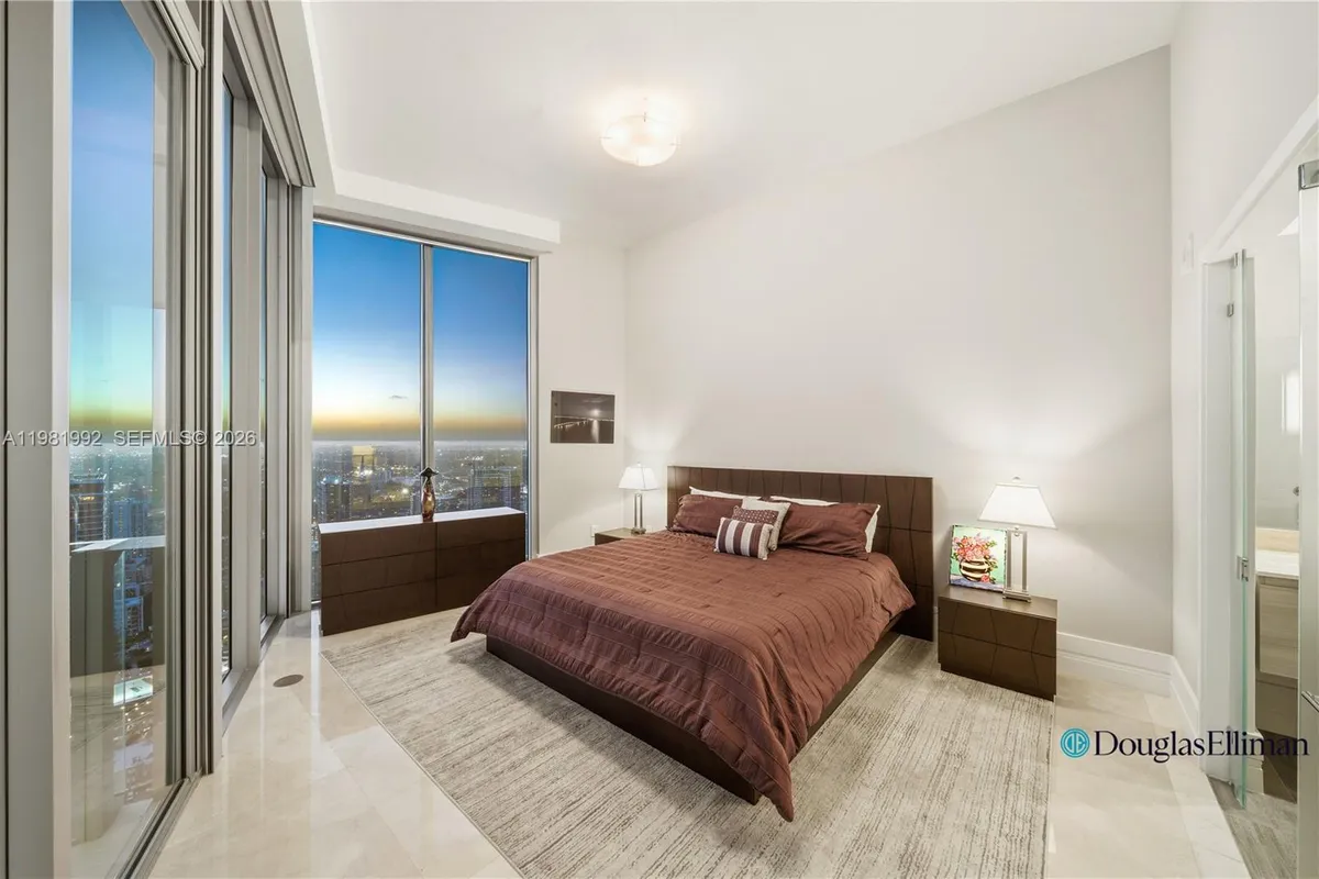 2900 NE 7th Ave # 4904, Miami FL 33137