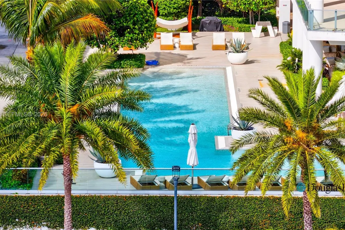 2900 NE 7th Ave # 4904, Miami FL 33137