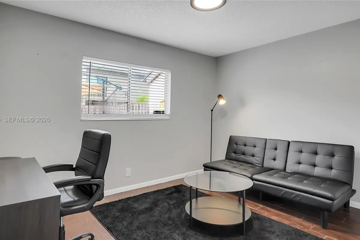 2056 SW 81st Way, Davie FL 33324