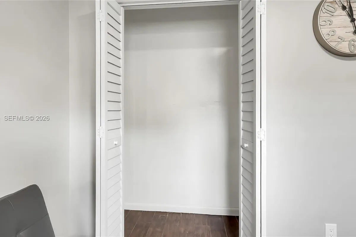 2056 SW 81st Way, Davie FL 33324