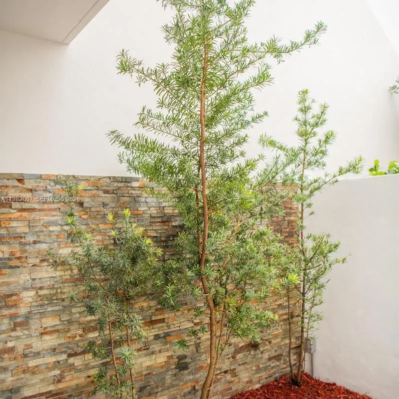 6436 NW 104th Ct, Doral FL 33178