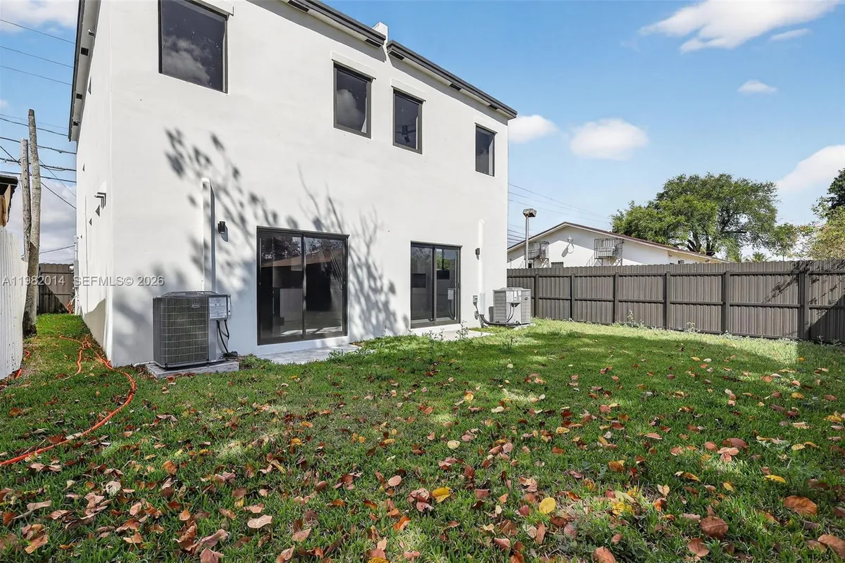 4311 NW 32nd Ave, Miami FL 33142