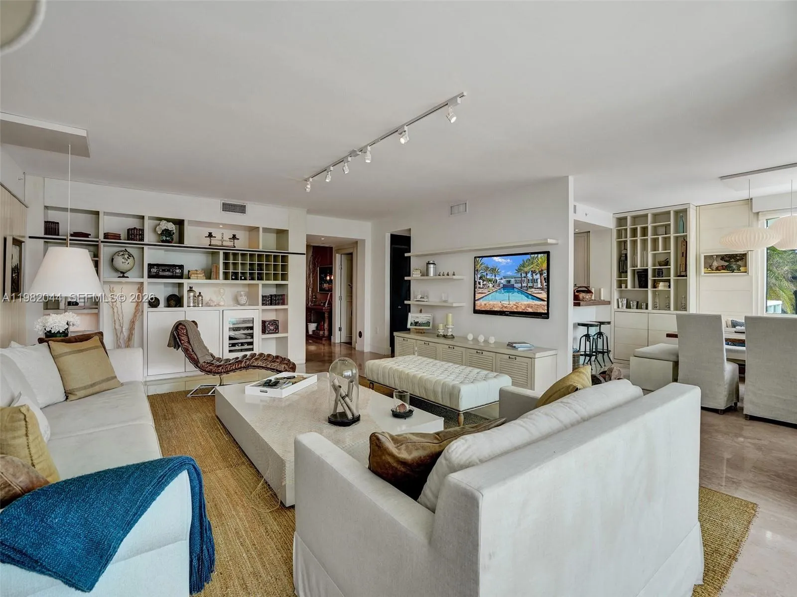 3201 NE 183rd St # 301, Aventura FL 33160