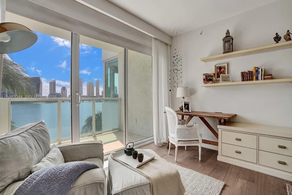 3201 NE 183rd St # 301, Aventura FL 33160