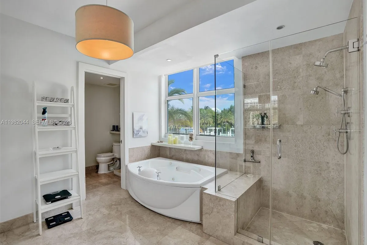 3201 NE 183rd St # 301, Aventura FL 33160