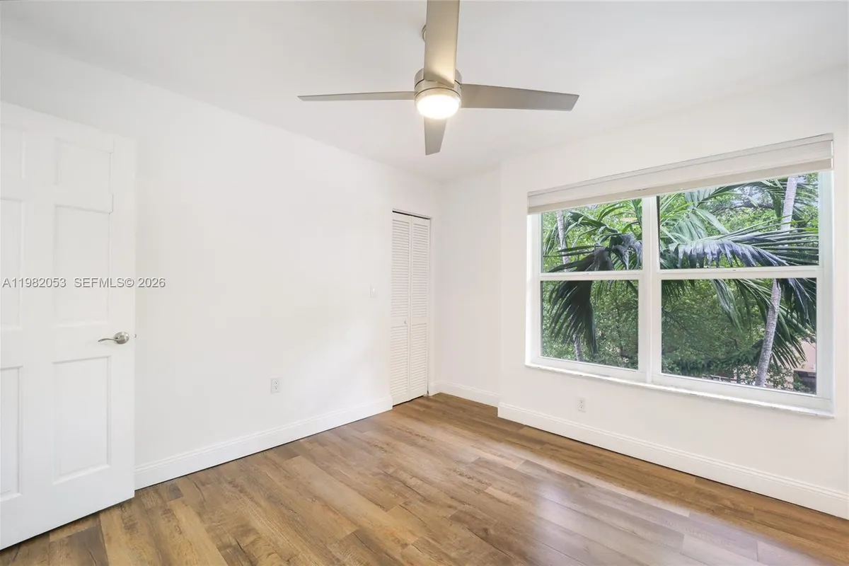 235 Antilla Ave # 7, Coral Gables FL 33134