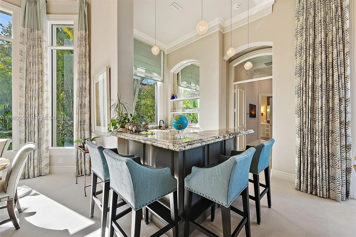 466 Mariner Dr, Jupiter FL 33477