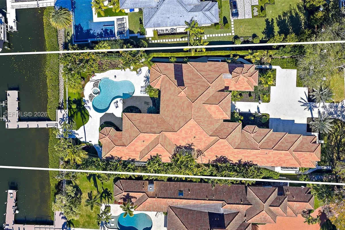 466 Mariner Dr, Jupiter FL 33477