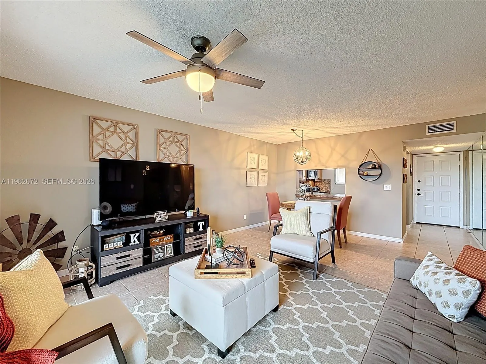 17000 NW 67th Ave # 423, Hialeah FL 33015