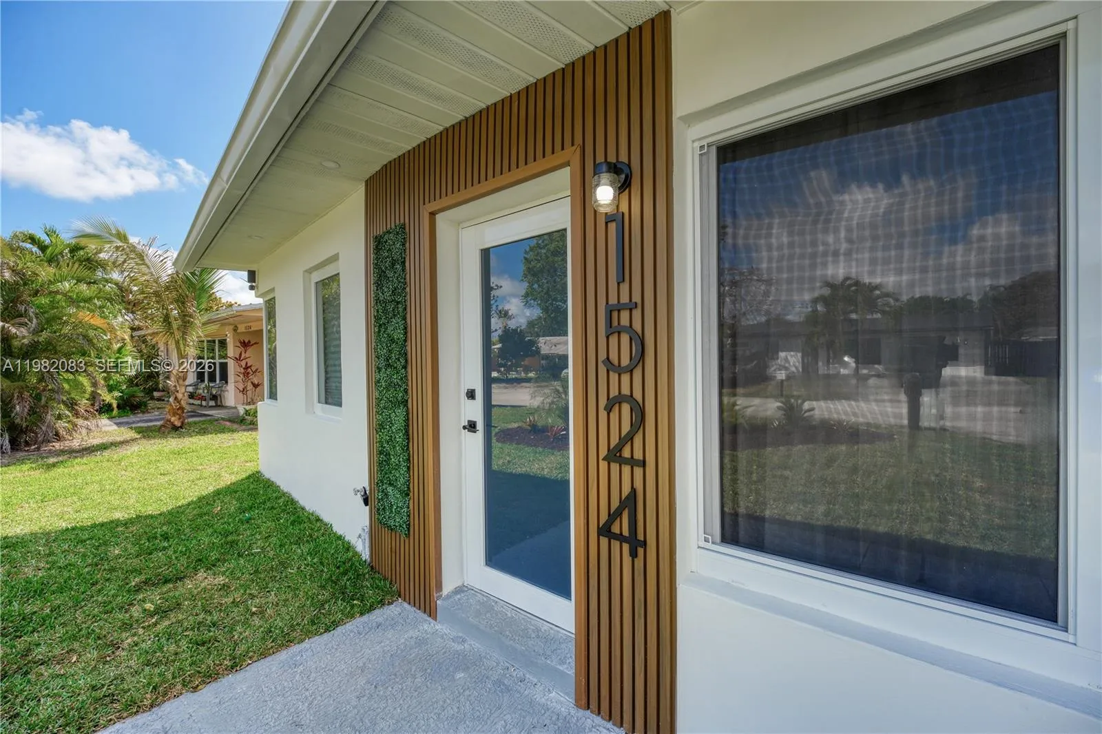 1524 NE 31st Ct, Pompano Beach FL 33064