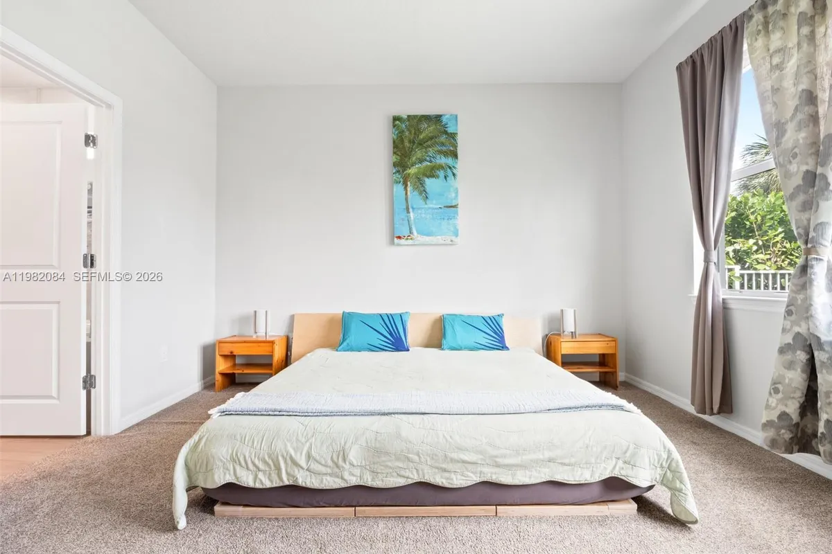 1575 Pongam Ter, Hollywood FL 33021