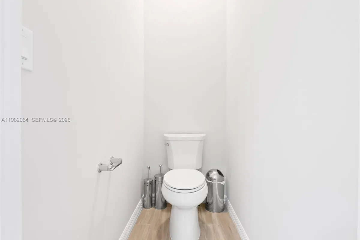 1575 Pongam Ter, Hollywood FL 33021