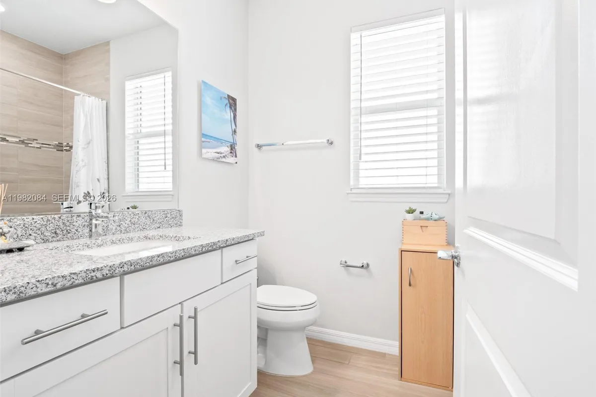 1575 Pongam Ter, Hollywood FL 33021