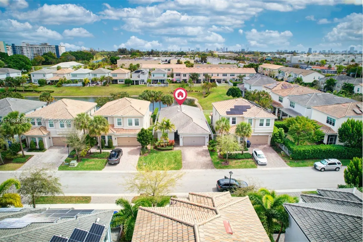 1575 Pongam Ter, Hollywood FL 33021