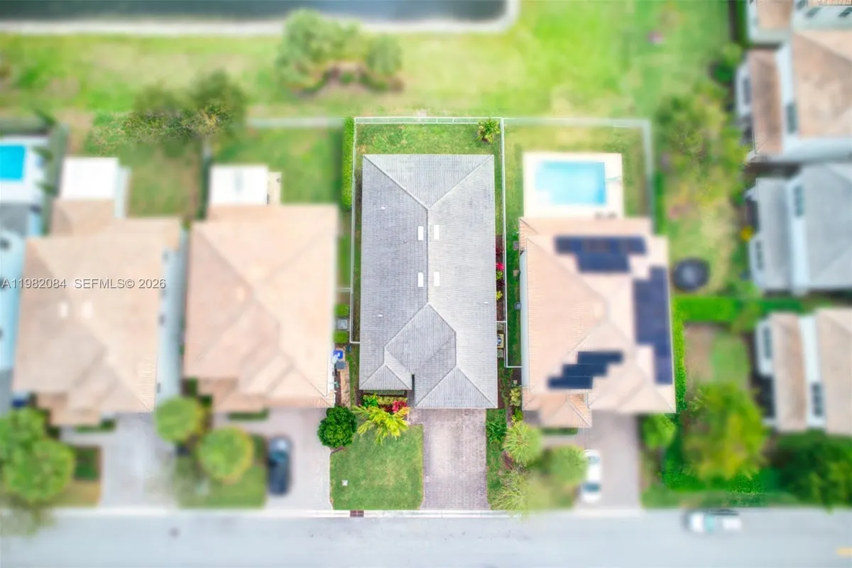 1575 Pongam Ter, Hollywood FL 33021