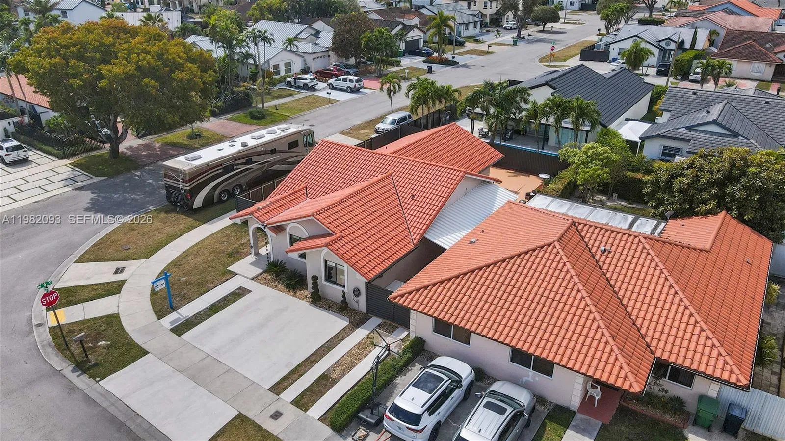 800 NW 133rd Ave, Miami FL 33182