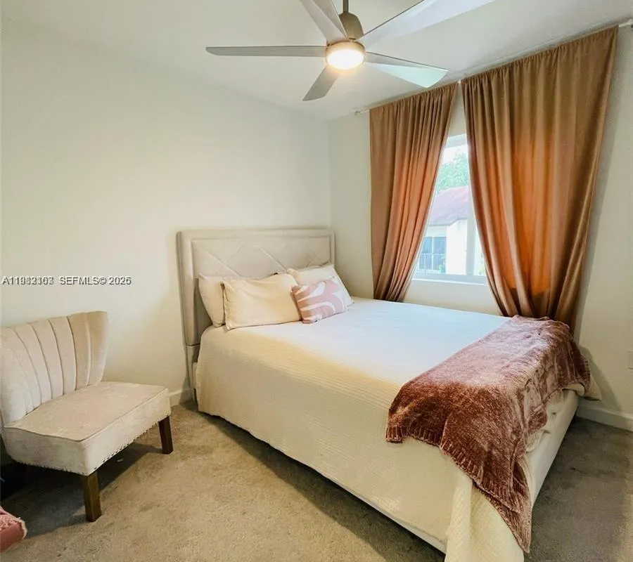 5000 SW 37th St, Pembroke Park FL 33023