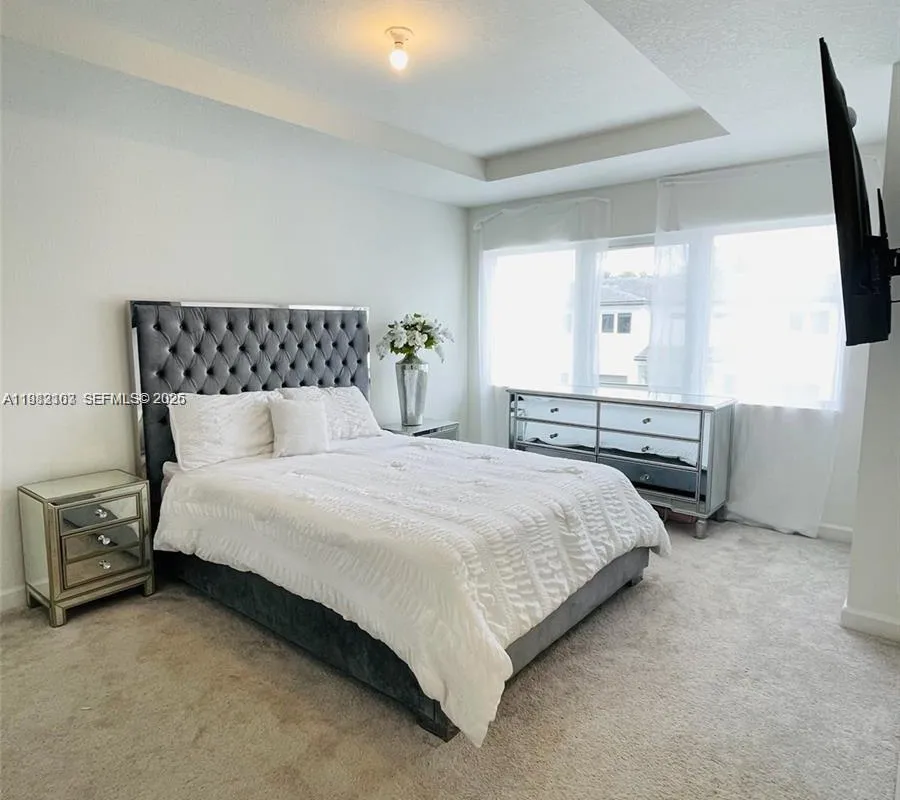 5000 SW 37th St, Pembroke Park FL 33023