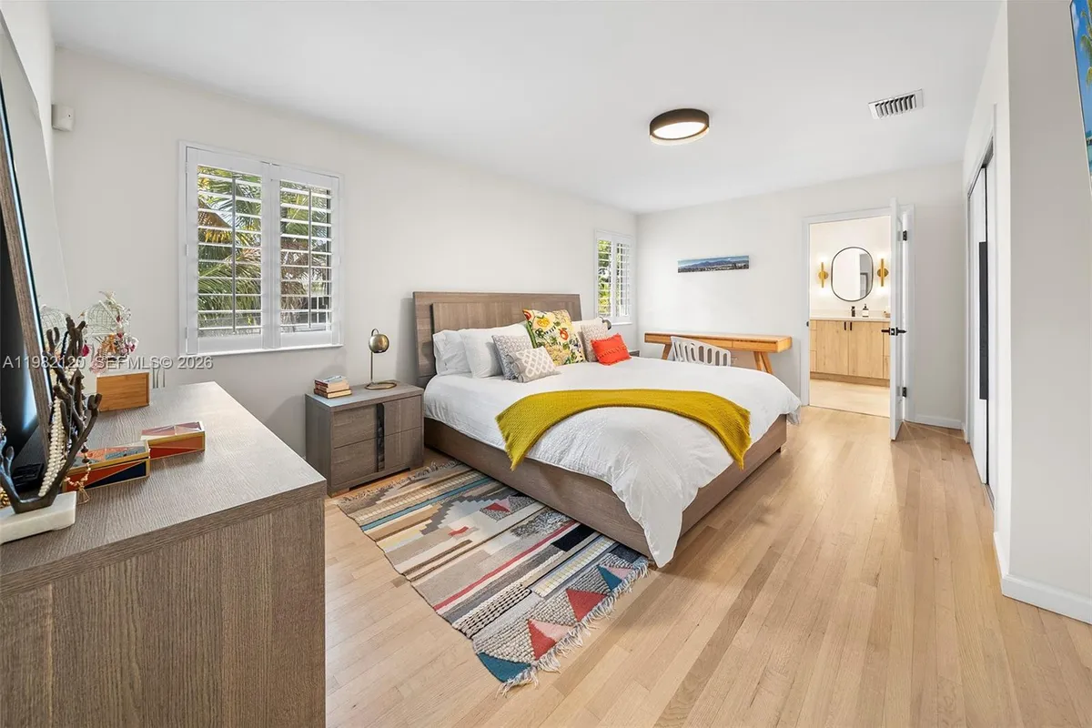 14 San Sebastian Ave, Coral Gables FL 33134