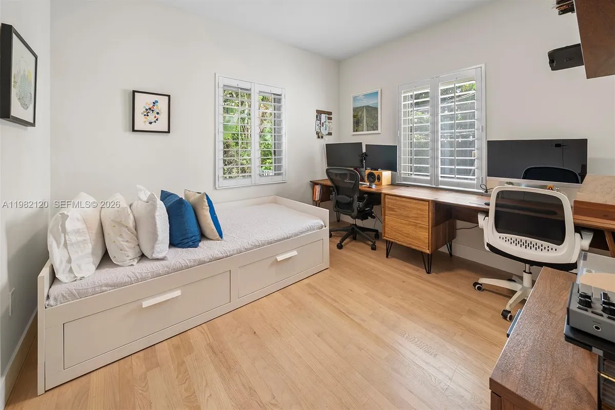 14 San Sebastian Ave, Coral Gables FL 33134