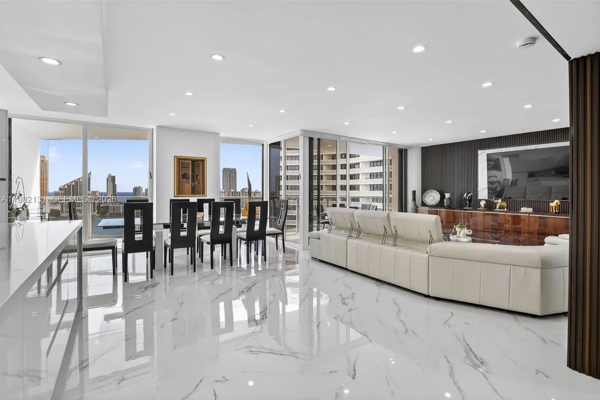 4000 Island Blvd # 2301, Aventura FL 33160