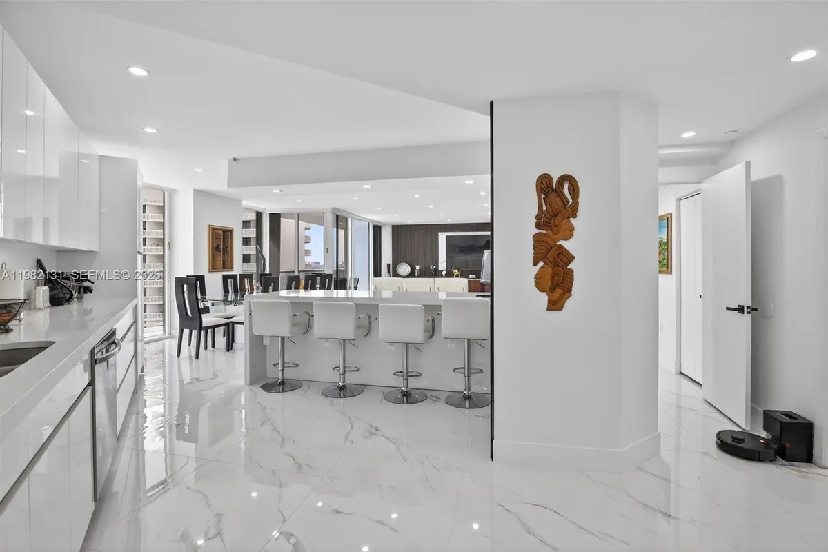 4000 Island Blvd # 2301, Aventura FL 33160