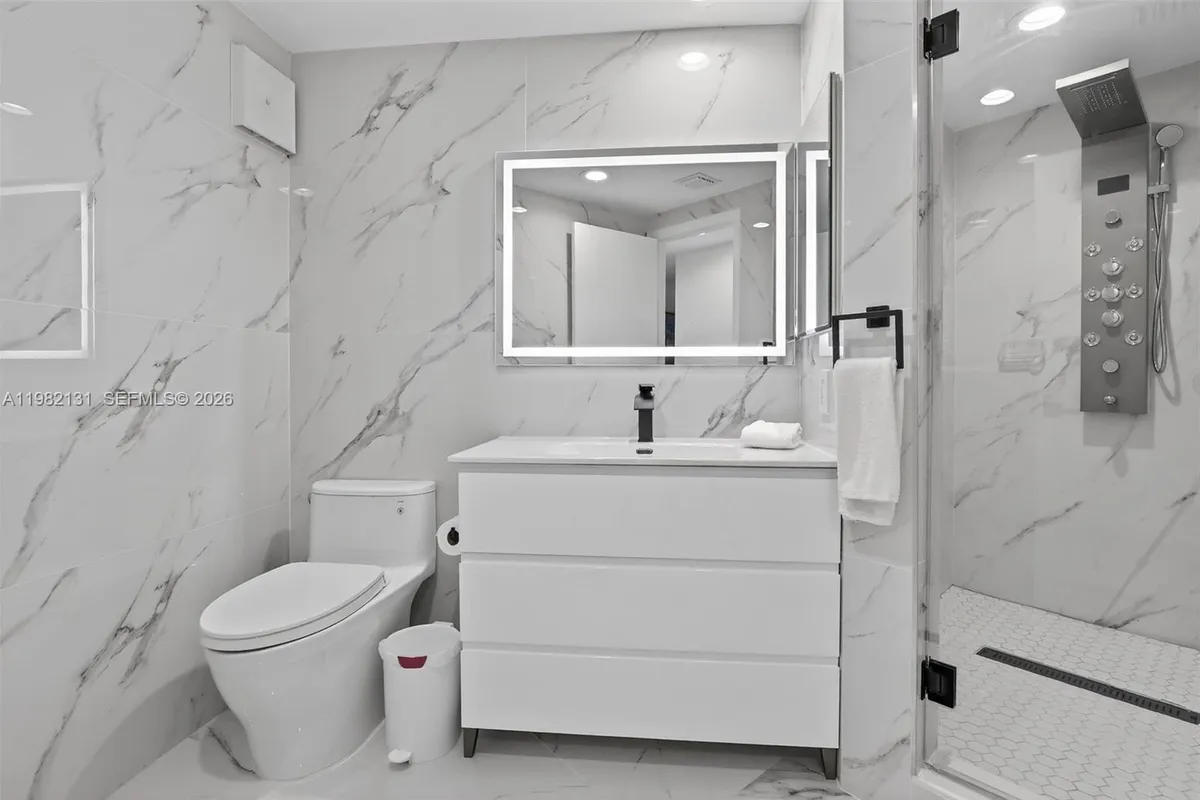 4000 Island Blvd # 2301, Aventura FL 33160