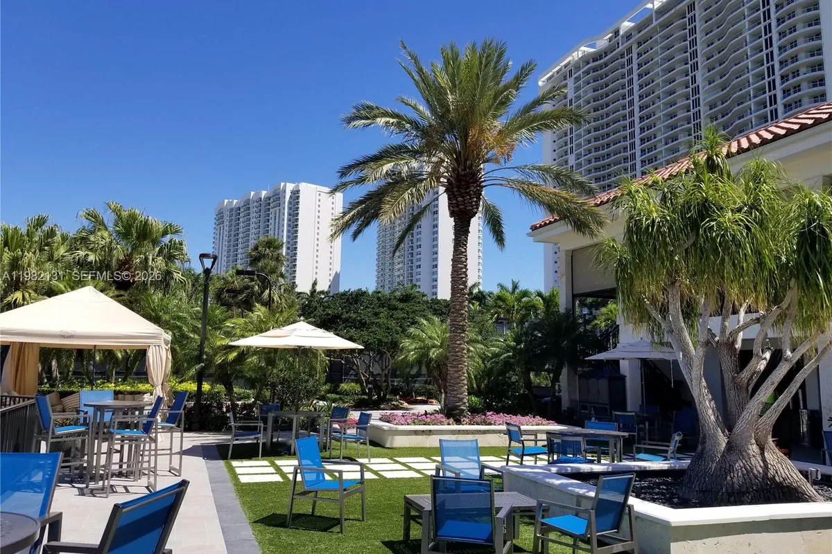 4000 Island Blvd # 2301, Aventura FL 33160