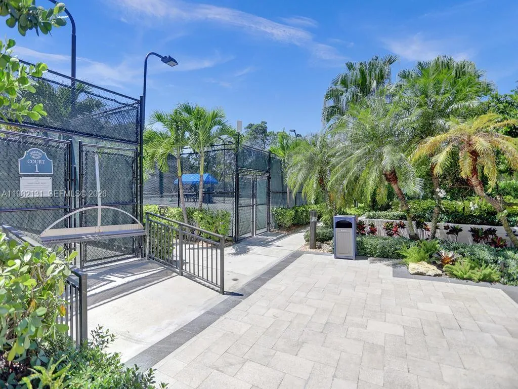 4000 Island Blvd # 2301, Aventura FL 33160