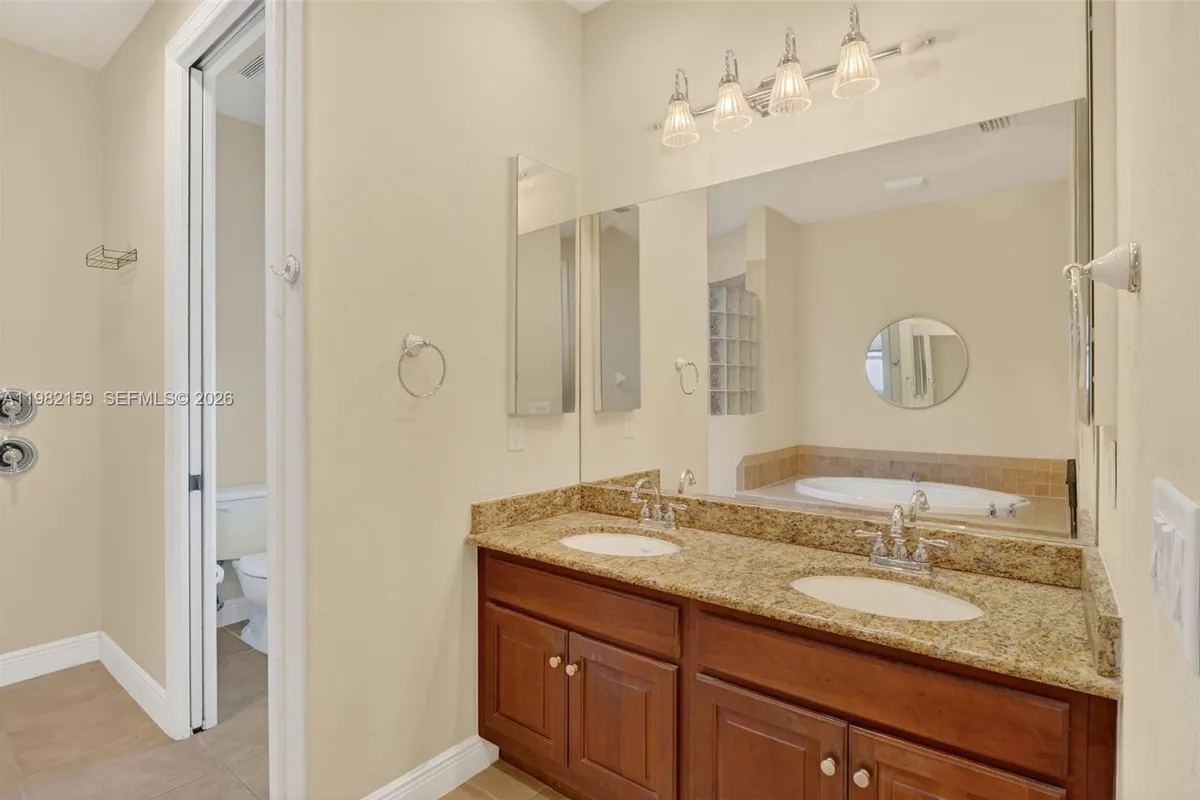 1414 NE 2nd Ter, Cape Coral FL 33909