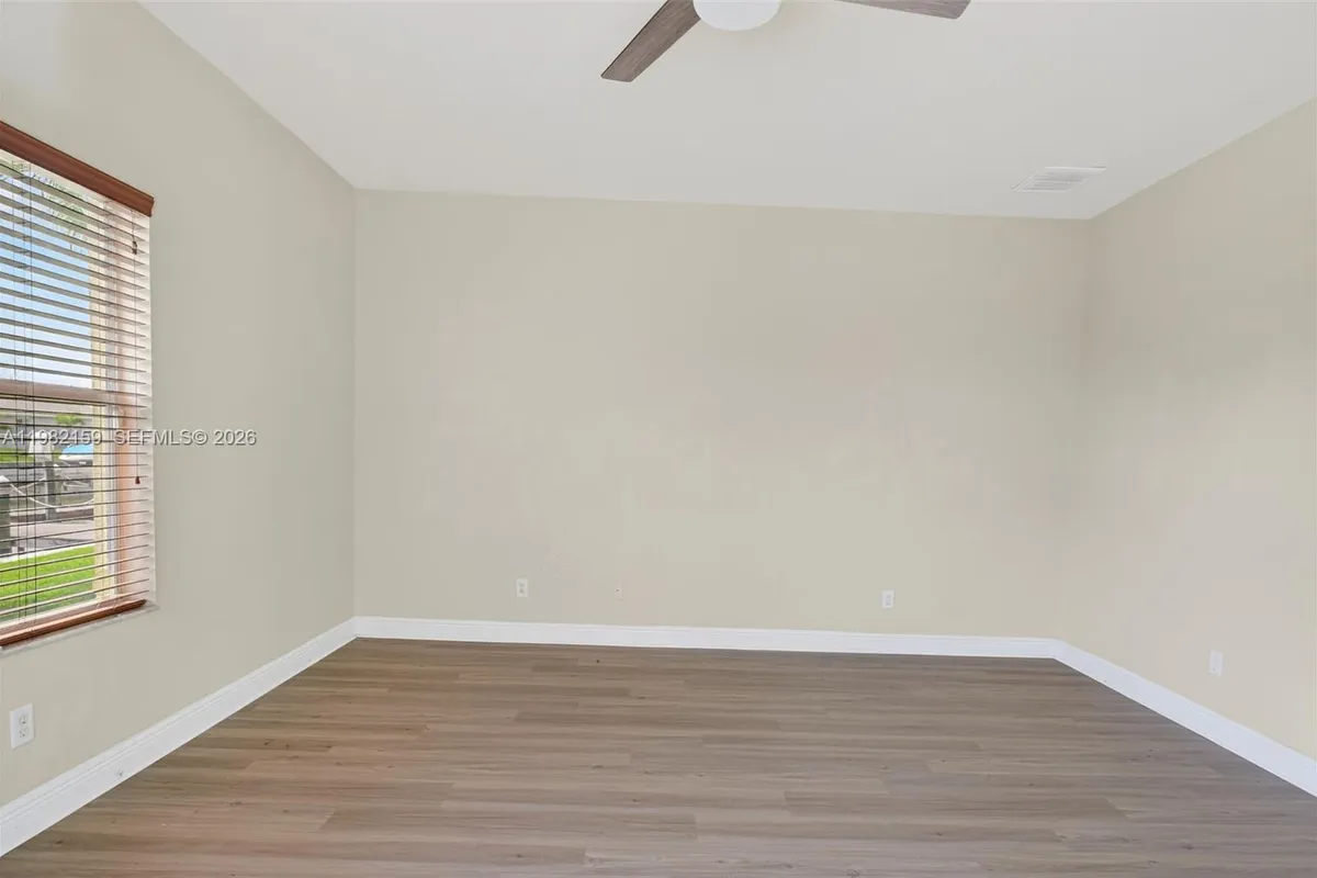 1414 NE 2nd Ter, Cape Coral FL 33909