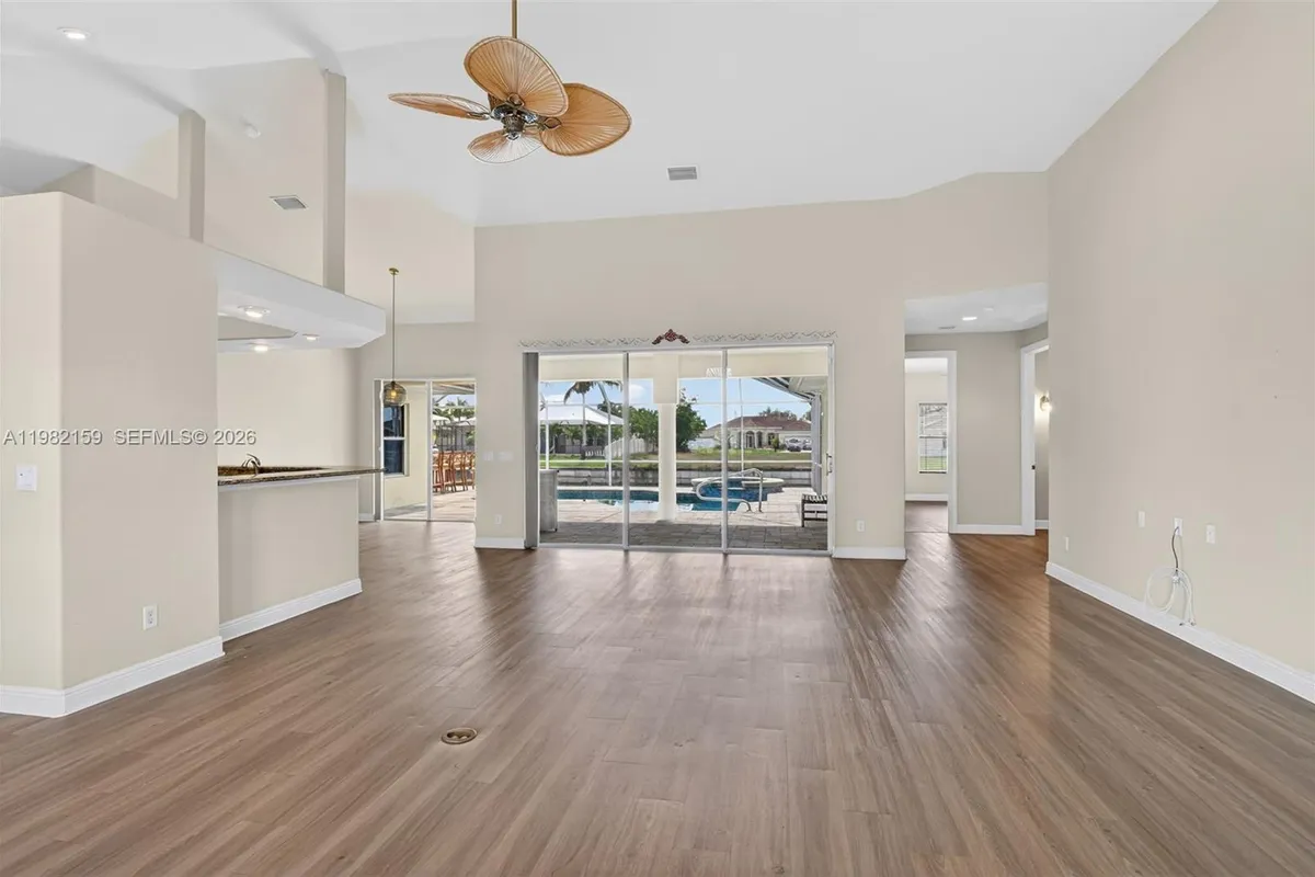 1414 NE 2nd Ter, Cape Coral FL 33909