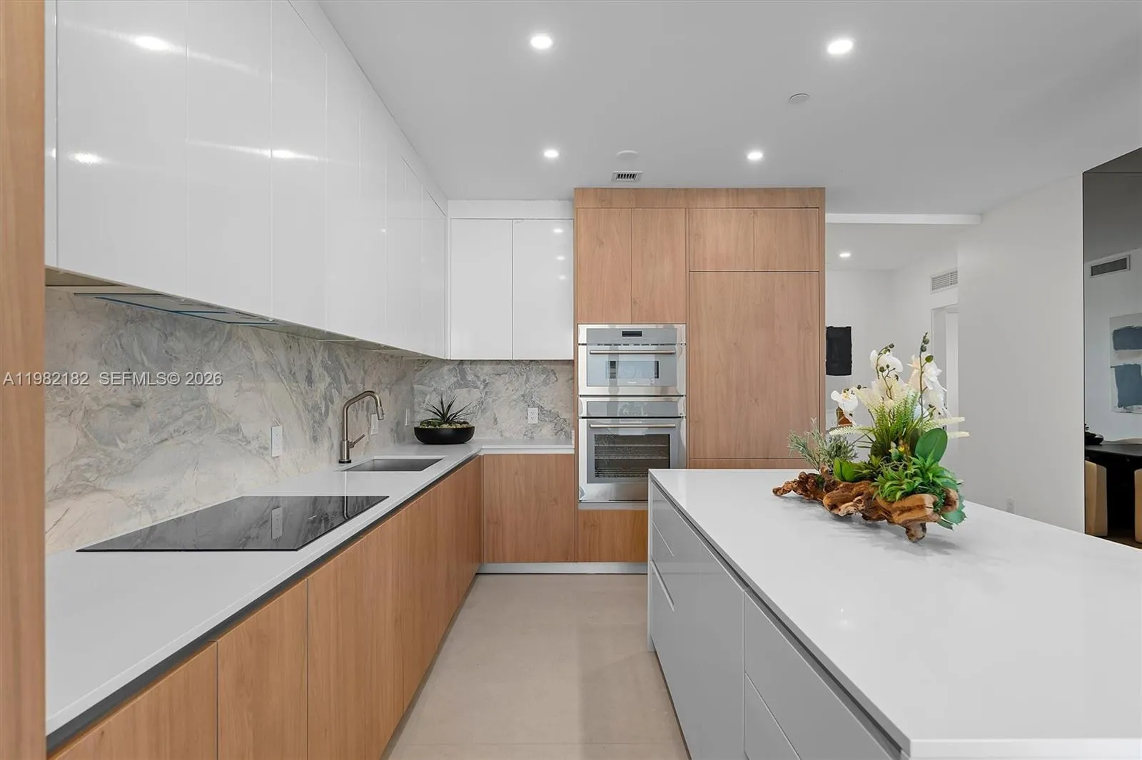 700 NE 24rd St # 5802, Miami FL 33137