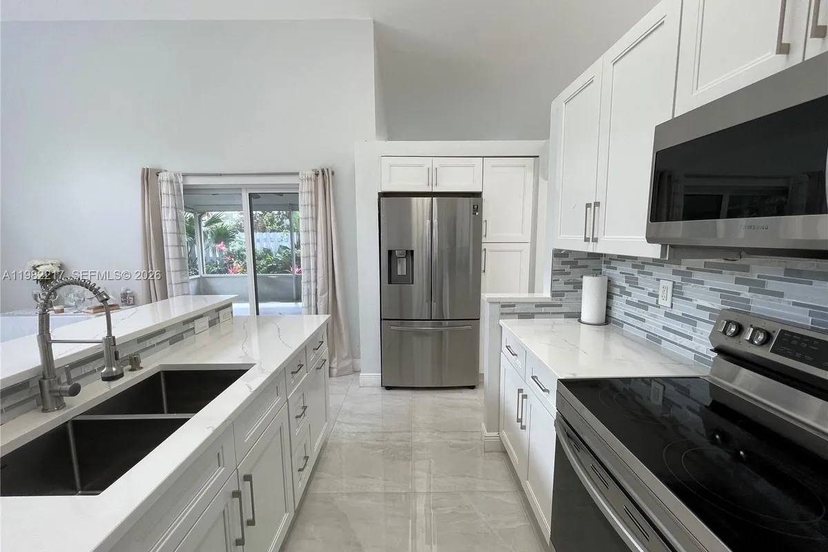 5544 NW 54th Cir, Coconut Creek FL 33073