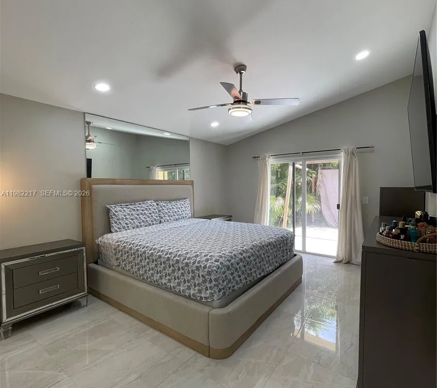 5544 NW 54th Cir, Coconut Creek FL 33073