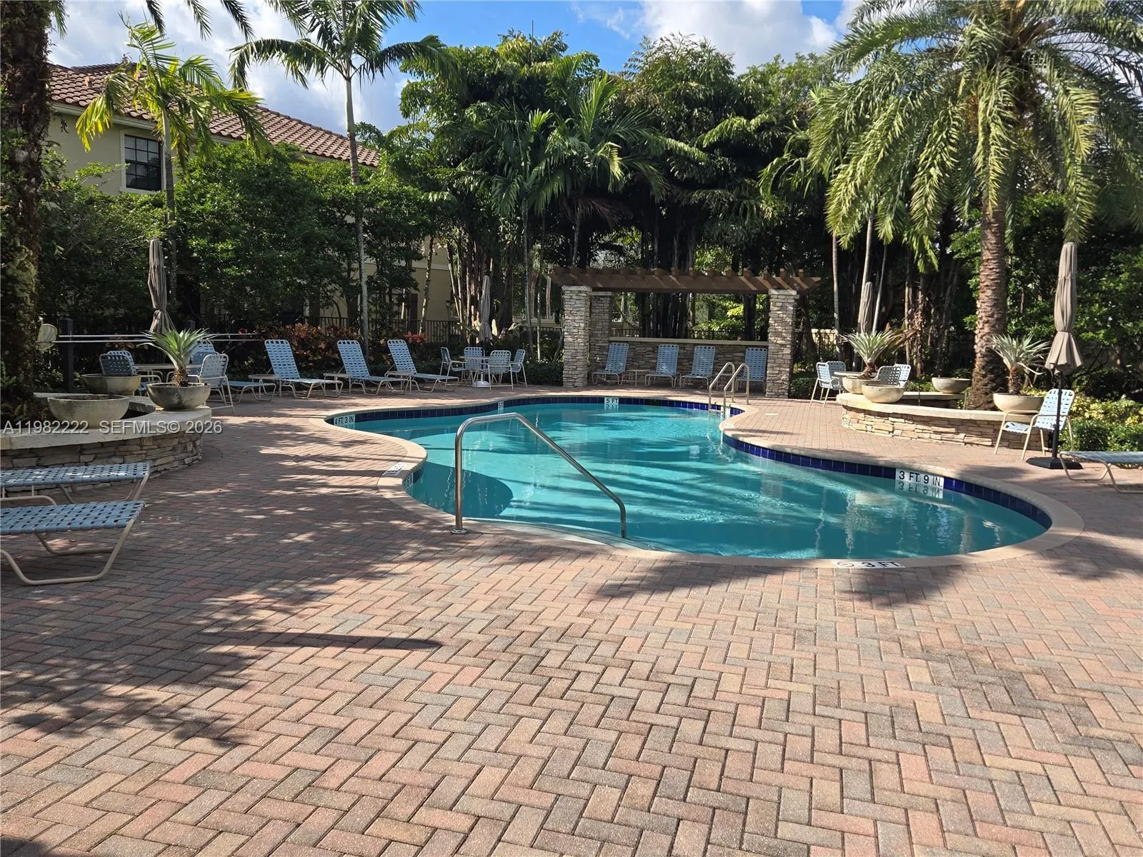 106 Riverwalk Cir E # 106, Plantation FL 33325