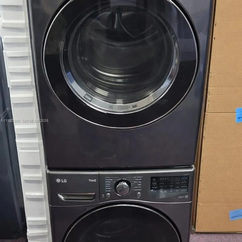 613 NW 10th St # 2, Hallandale Beach FL 33009