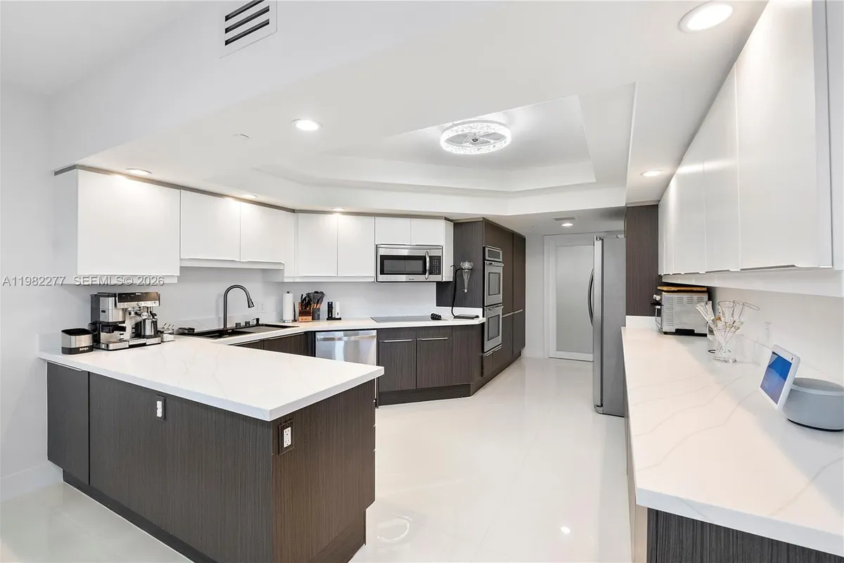 7000 Island Blvd # 2609, Aventura FL 33160