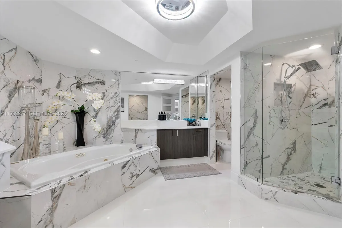 7000 Island Blvd # 2609, Aventura FL 33160