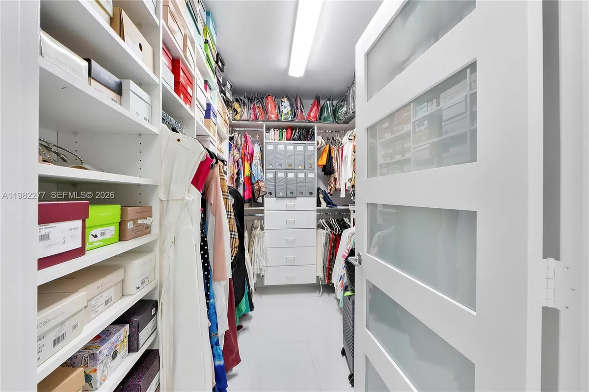 7000 Island Blvd # 2609, Aventura FL 33160