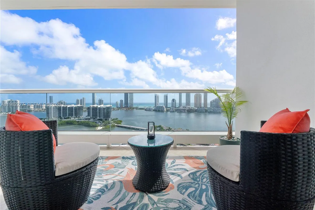 7000 Island Blvd # 2609, Aventura FL 33160