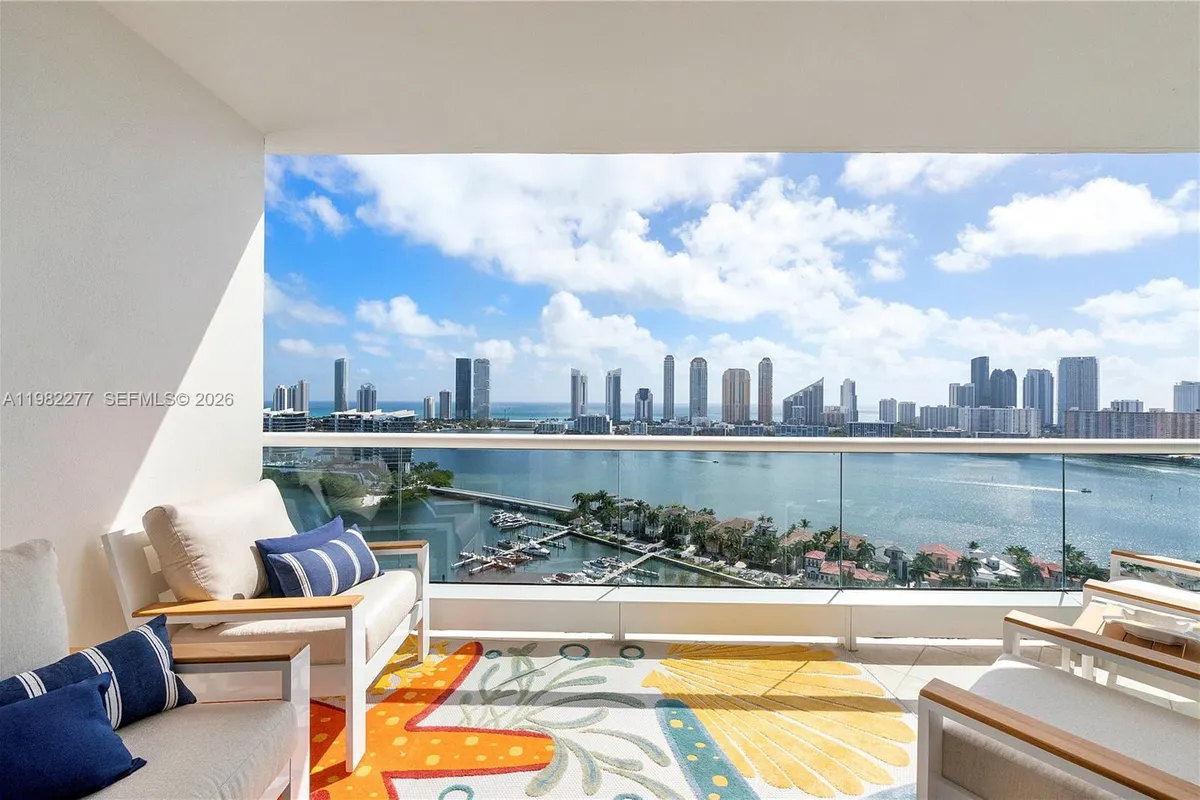 7000 Island Blvd # 2609, Aventura FL 33160