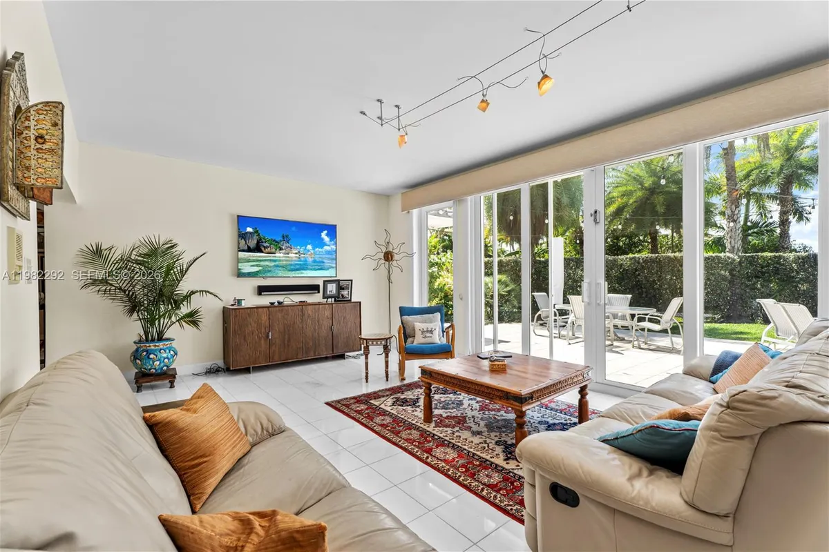 13000 Arch Creek Ter, North Miami FL 33181