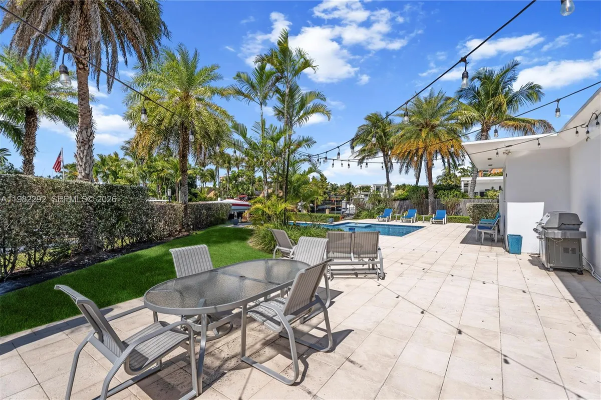 13000 Arch Creek Ter, North Miami FL 33181