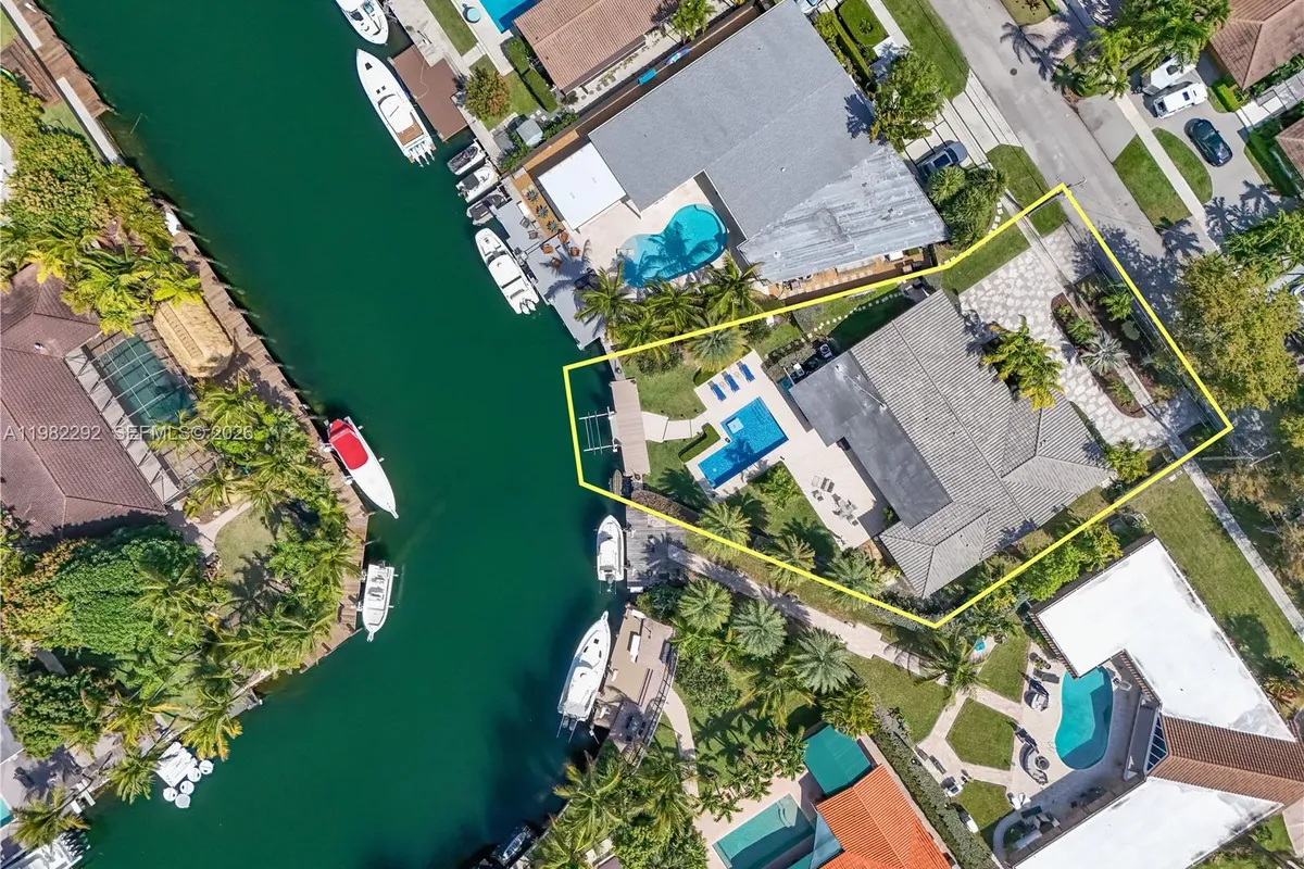 13000 Arch Creek Ter, North Miami FL 33181