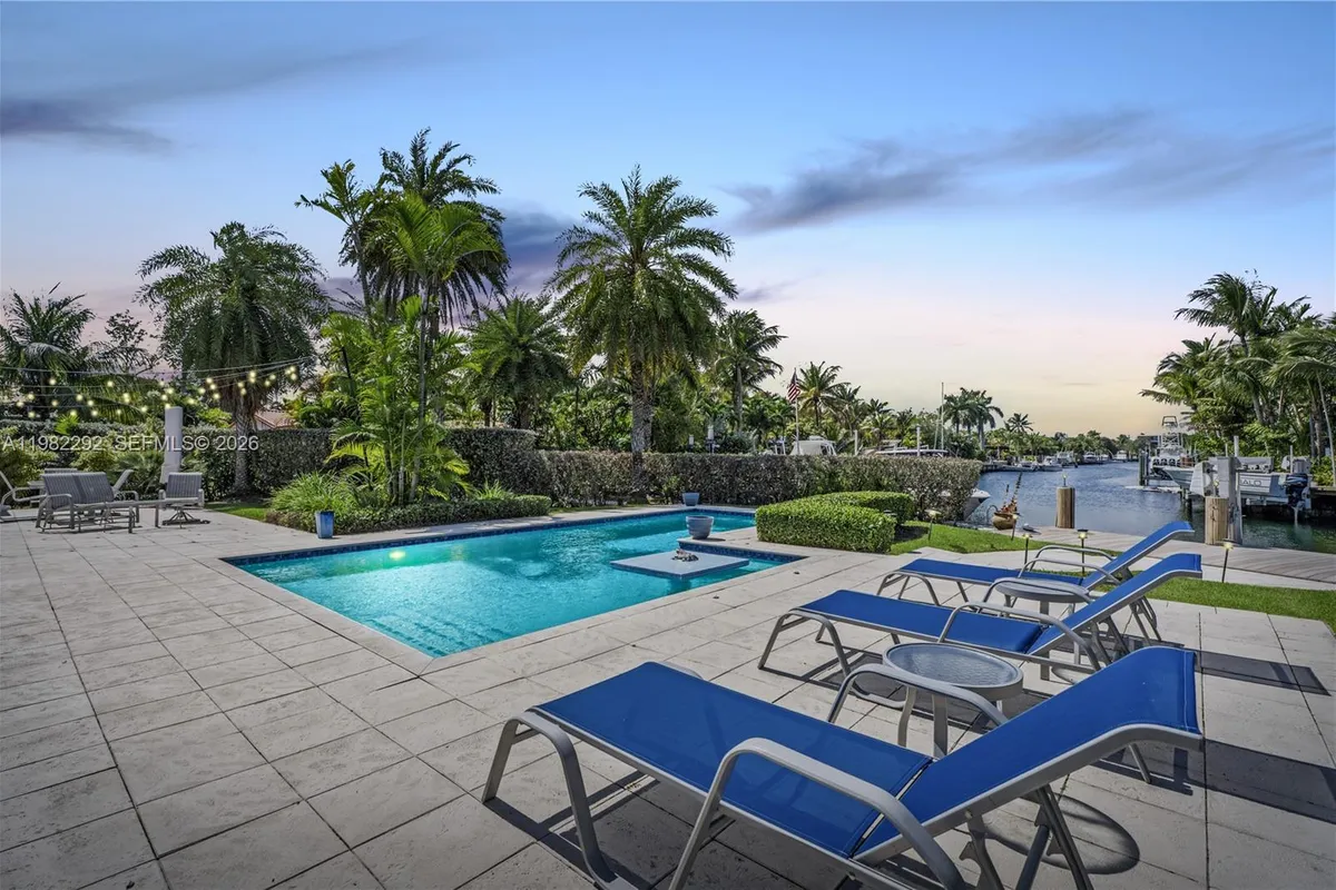 13000 Arch Creek Ter, North Miami FL 33181