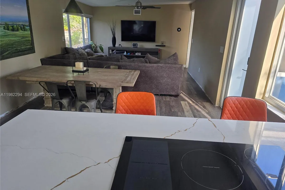 5812 NW 20th Ct, Margate FL 33063