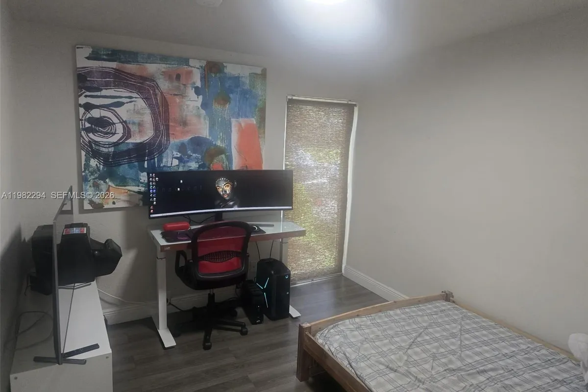 5812 NW 20th Ct, Margate FL 33063