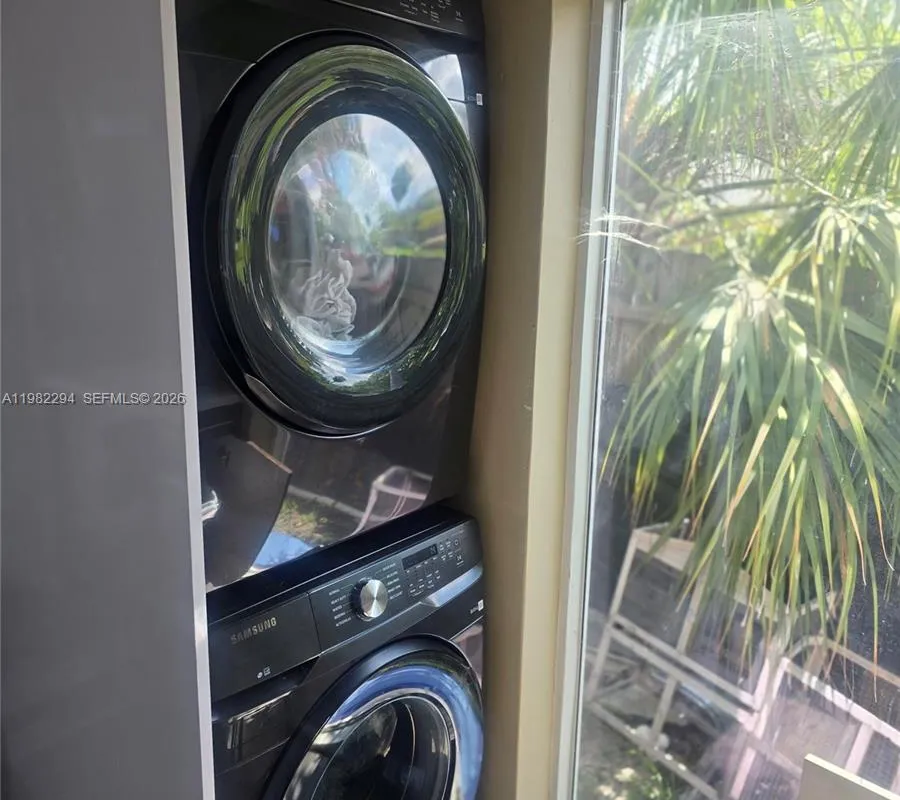 5812 NW 20th Ct, Margate FL 33063